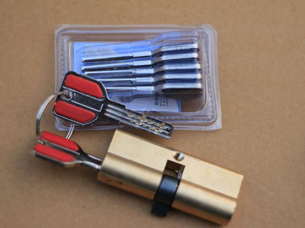 石屏24小时上门开锁公司